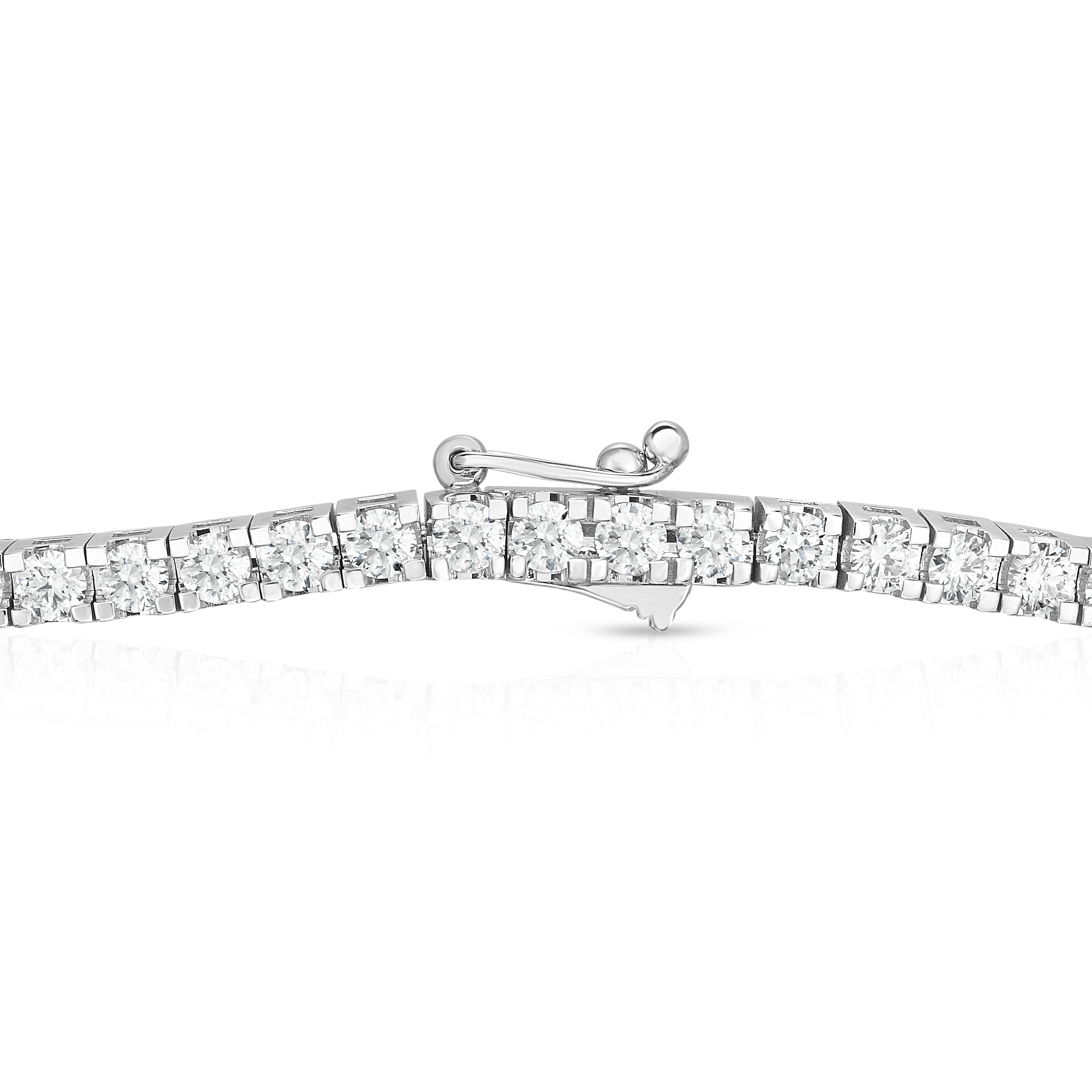 3.80Ct Diamond Tennis Bracelet in 14K White Gold