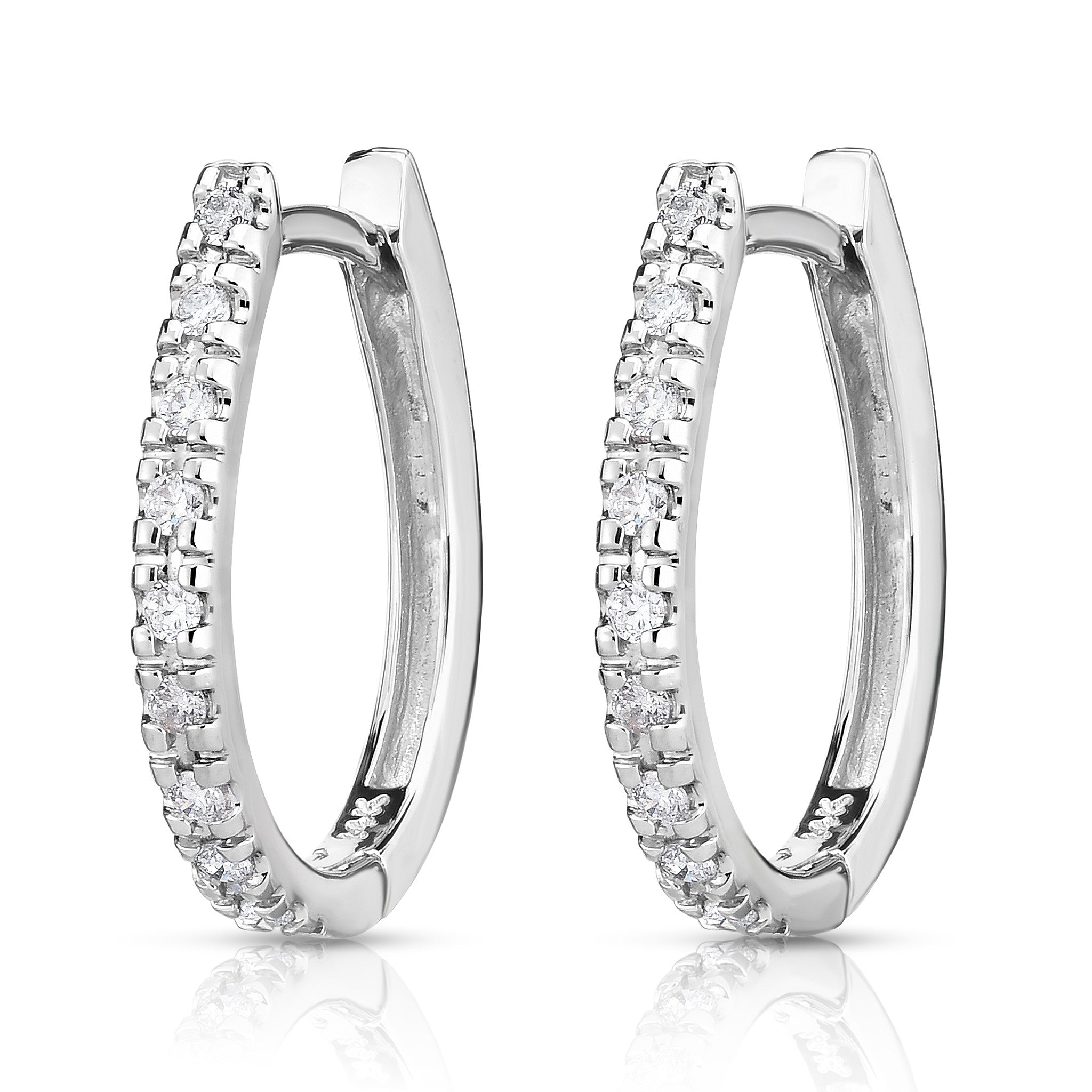 0.22Ct Diamond Hoop Earrings in 14K Gold