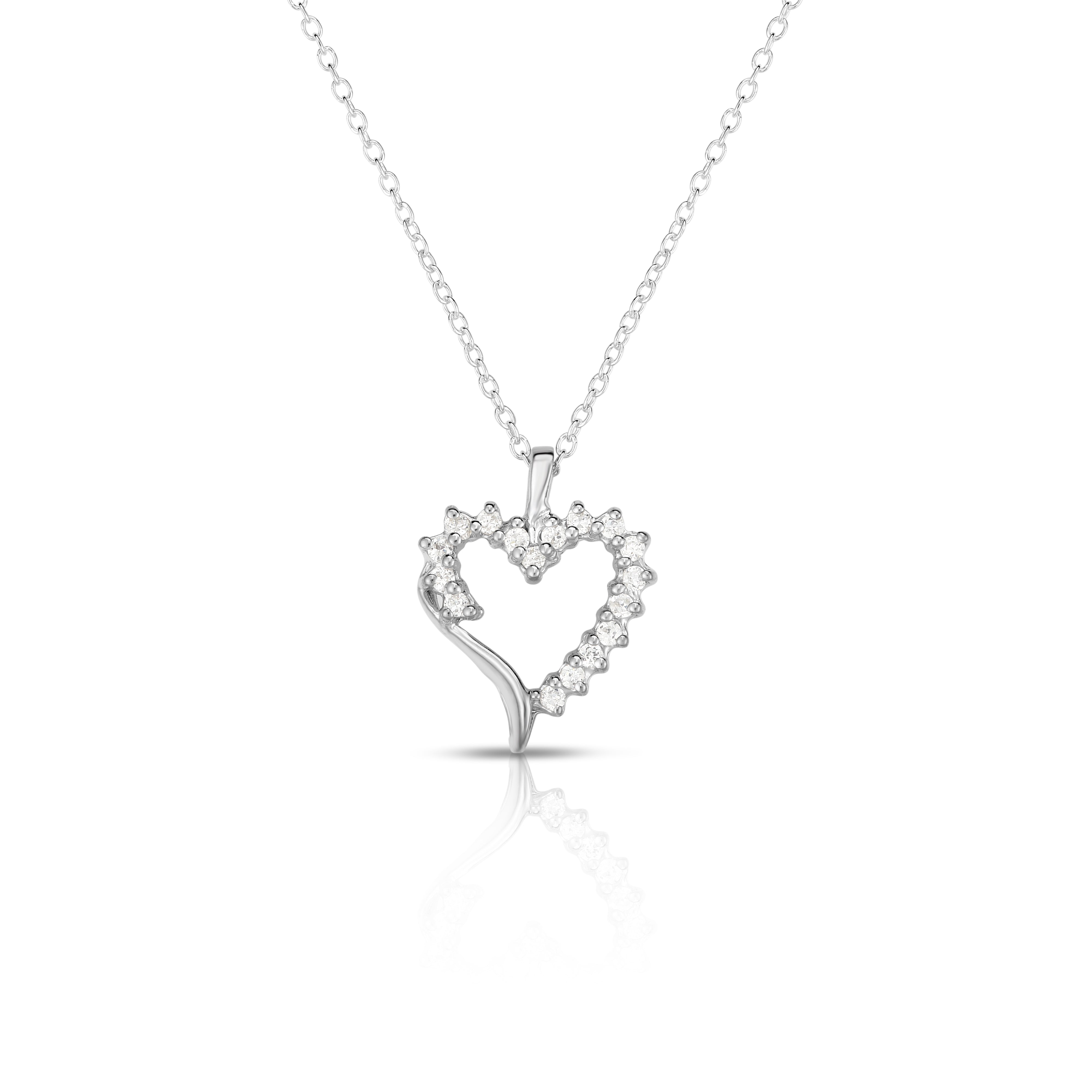 0.22Ct Diamond Heart Pendant, 18" Gold Chain in 14K Gold